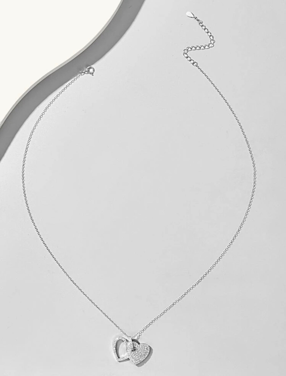 HEART NECKLACE