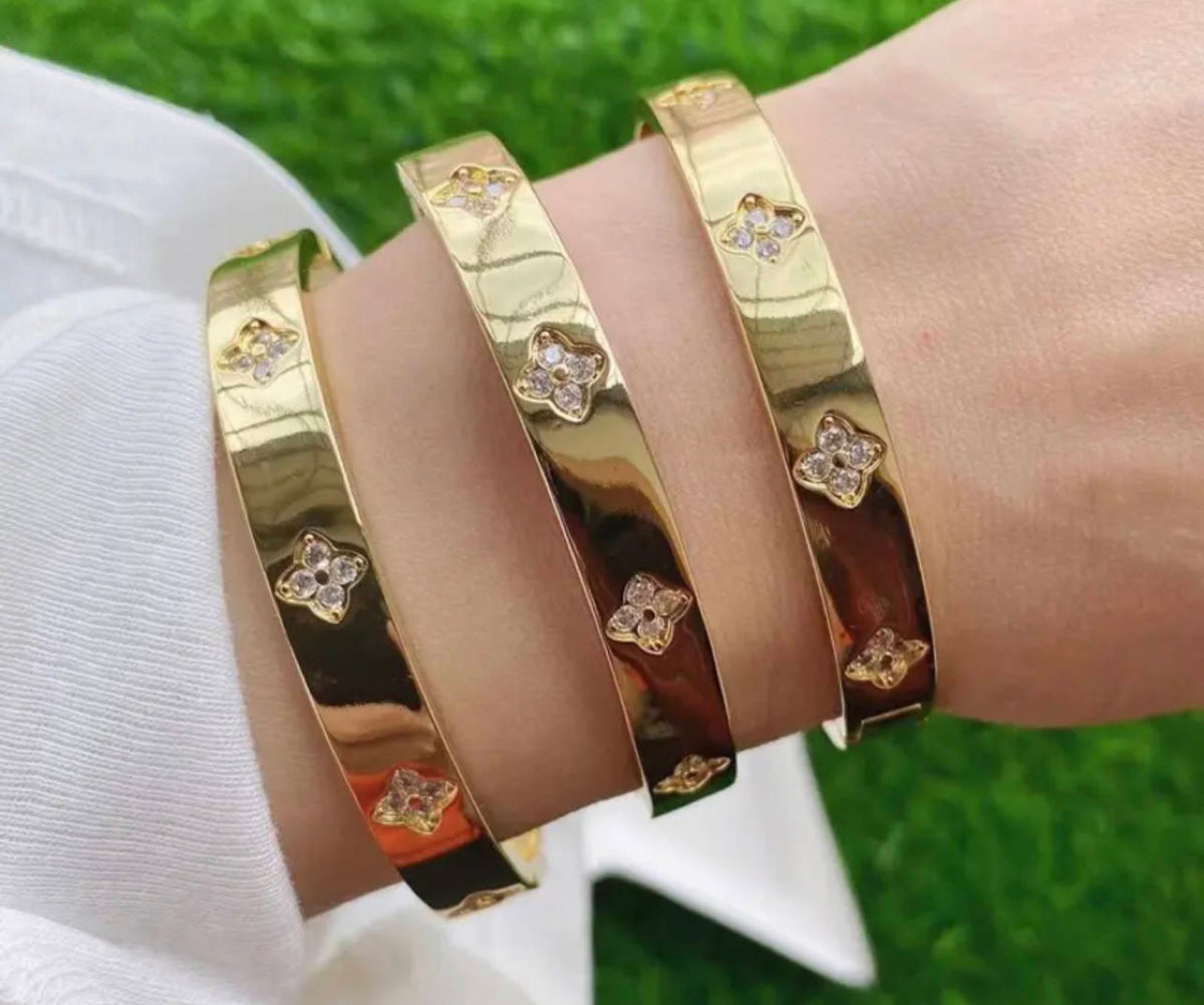 BRIT BRACELET