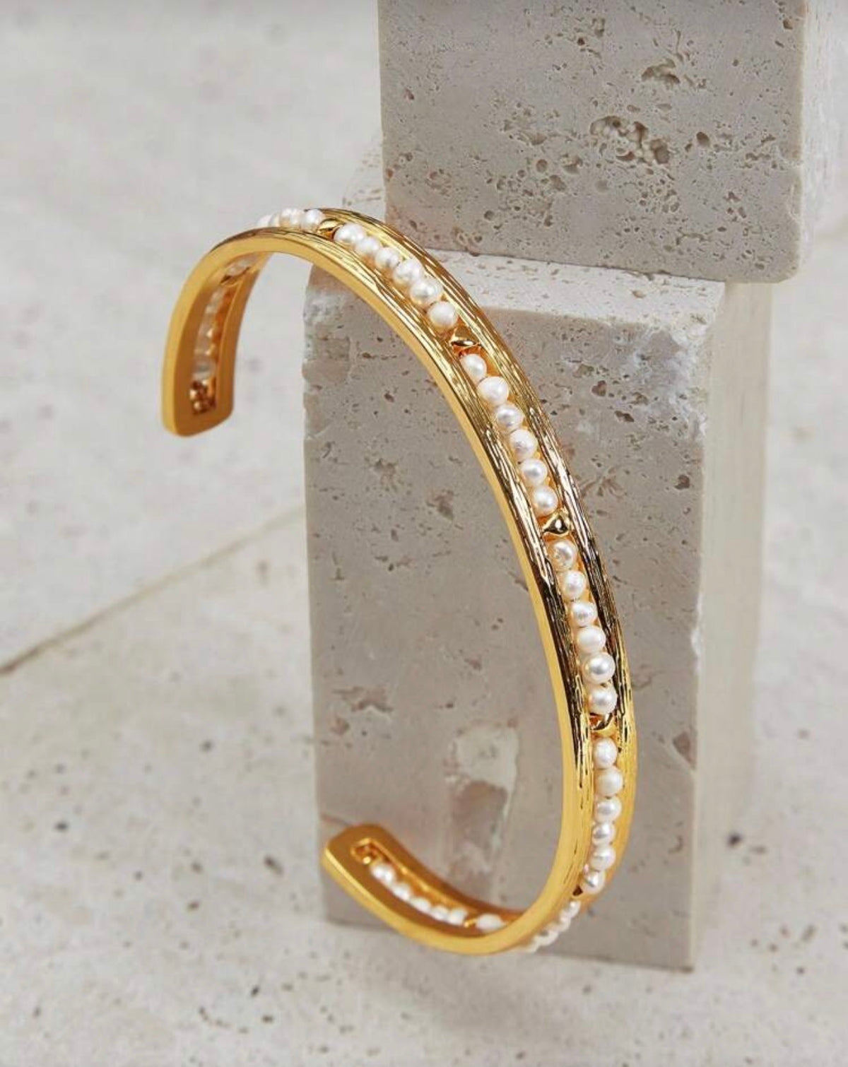 Aurum Pearl Bracelet