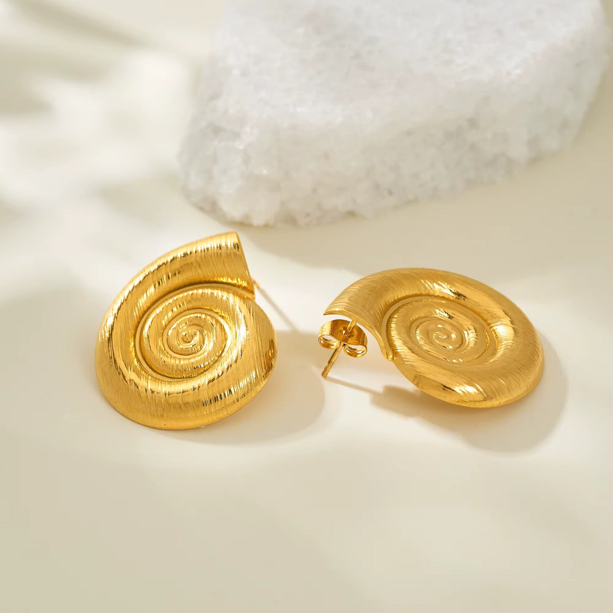 Arista Earrings