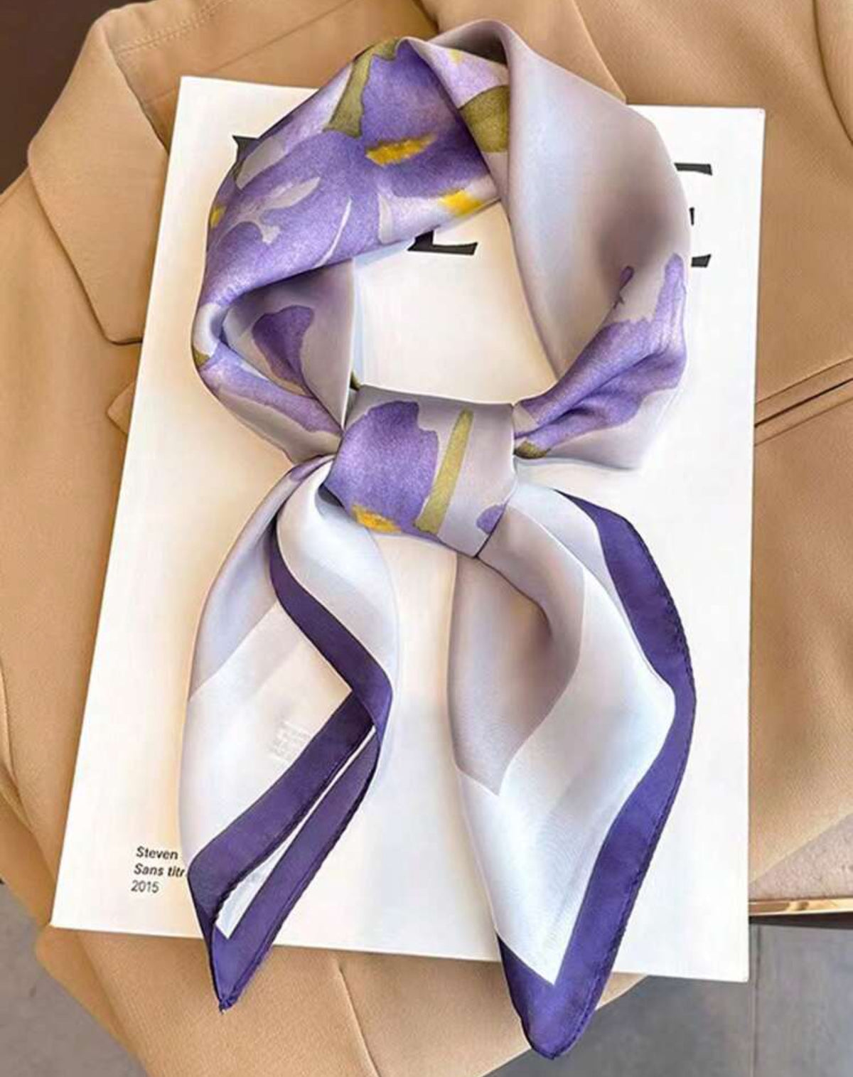VIOLET SCARF