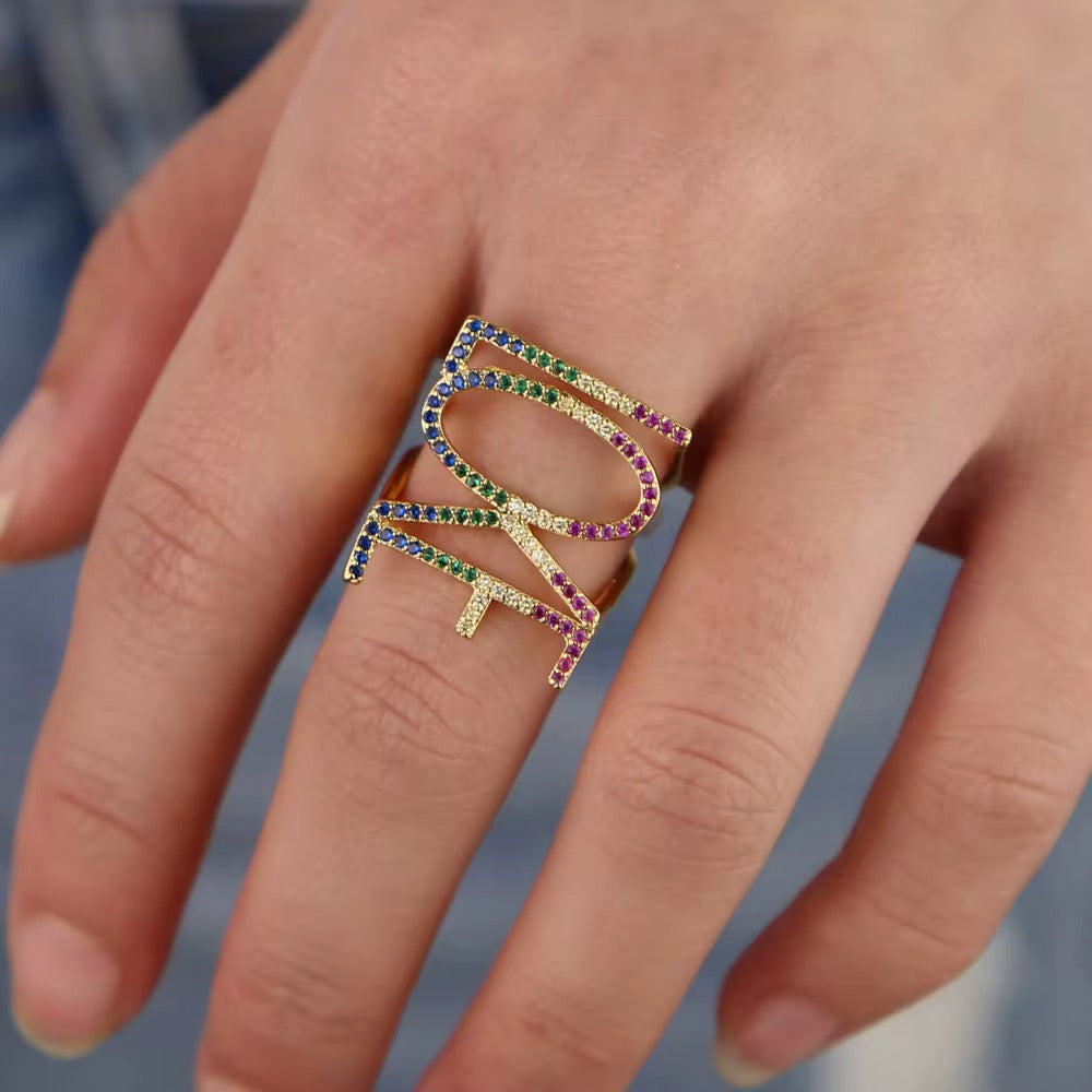LOVE RING
