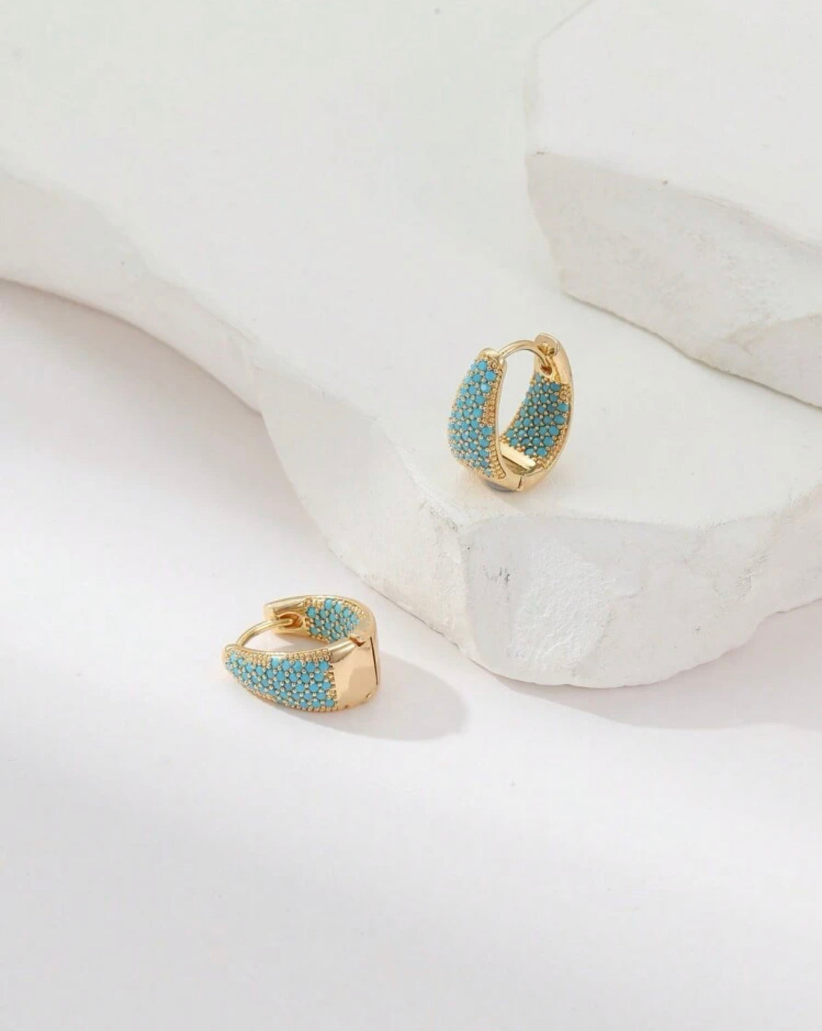 COLOR HOOPS