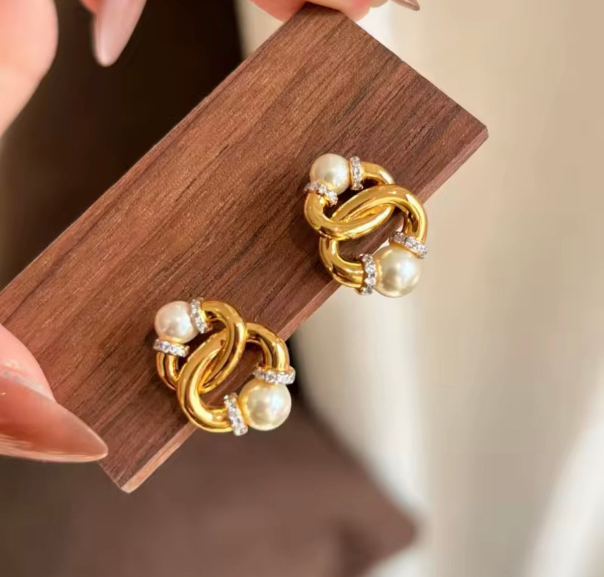 Mini Alba Pearl