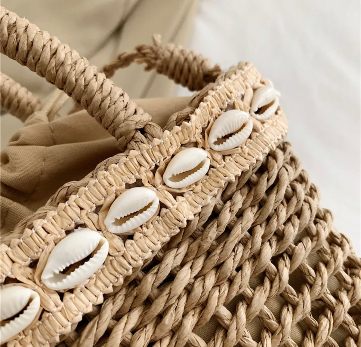WICKER MINI BAG