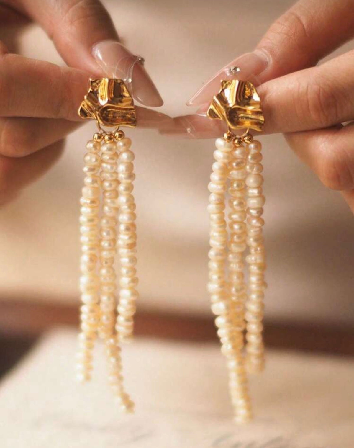 Blanca Pearl Earrings