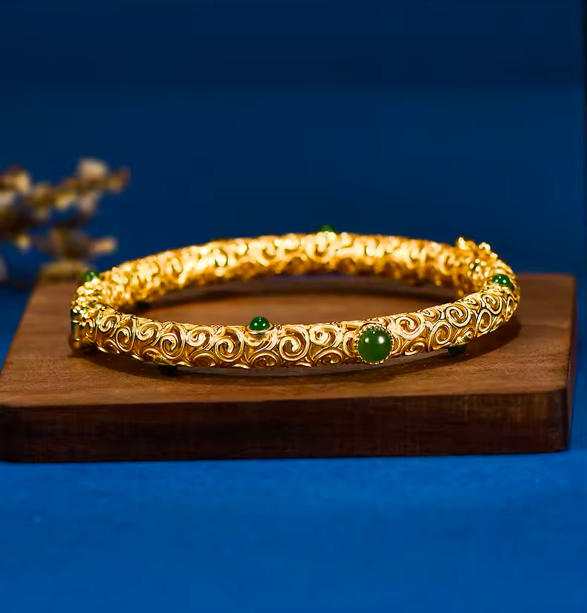 GREEN STONE BRACELET