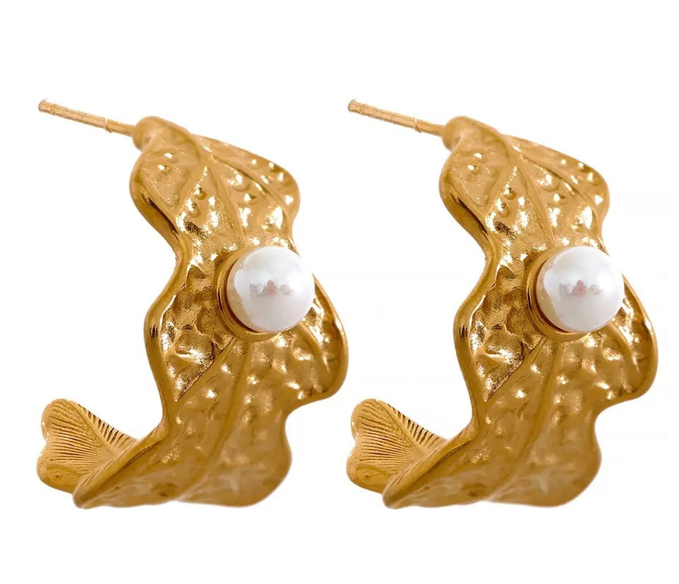LEAF HOOPS