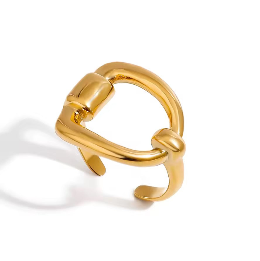 Amara Ring