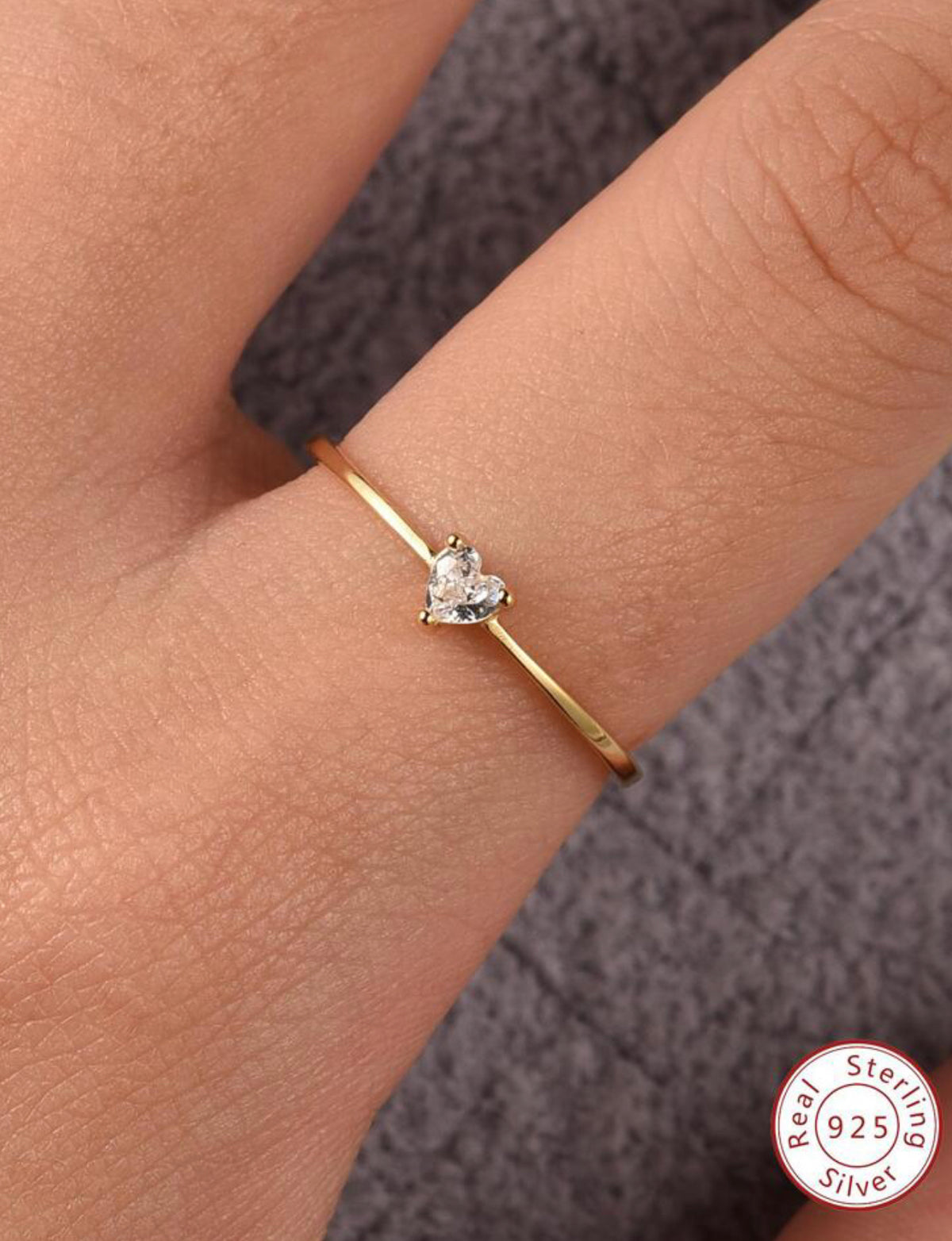 HEART DIAMOND RING