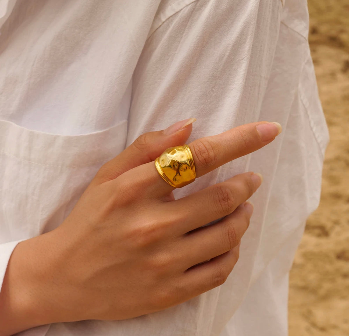 Aura Ring