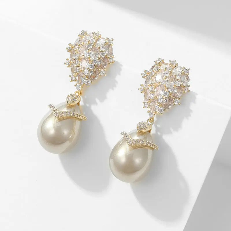 PEARLY ROSE