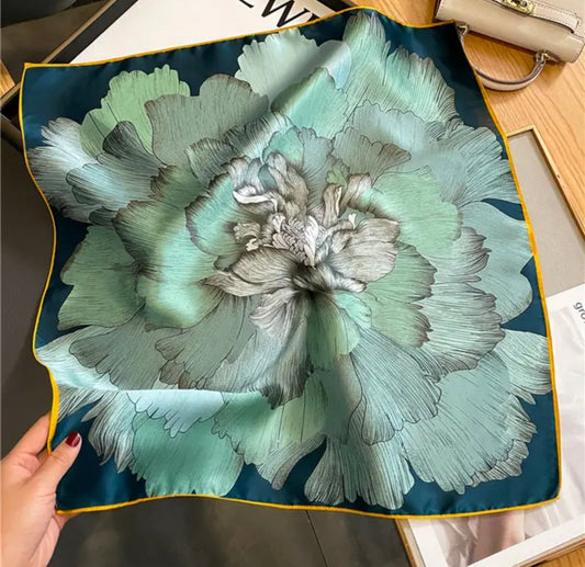 FLOWER SCARF