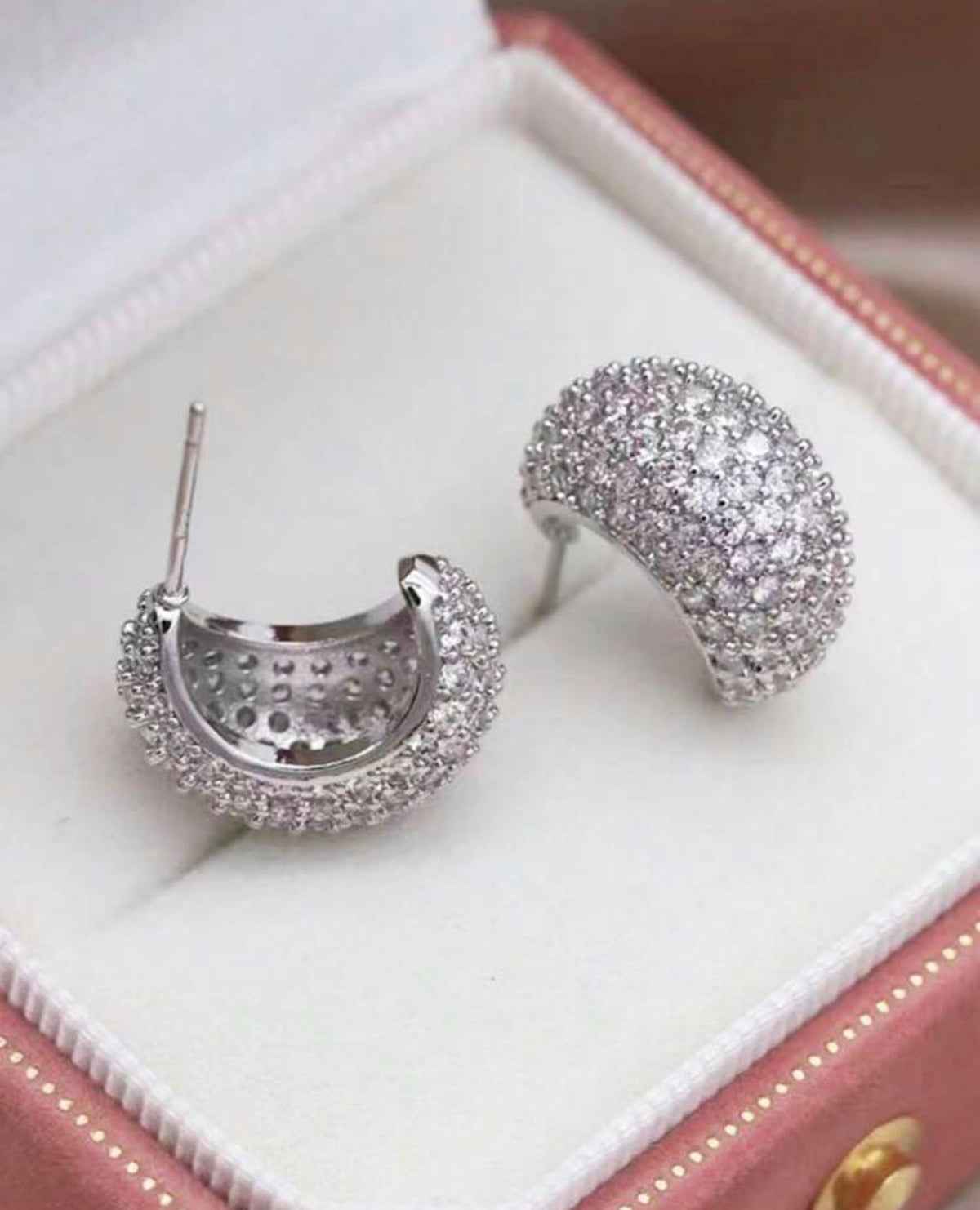 LUNA DIAMOND