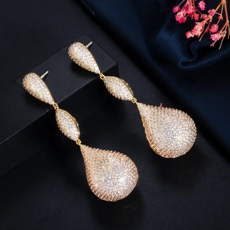 GOLDEN