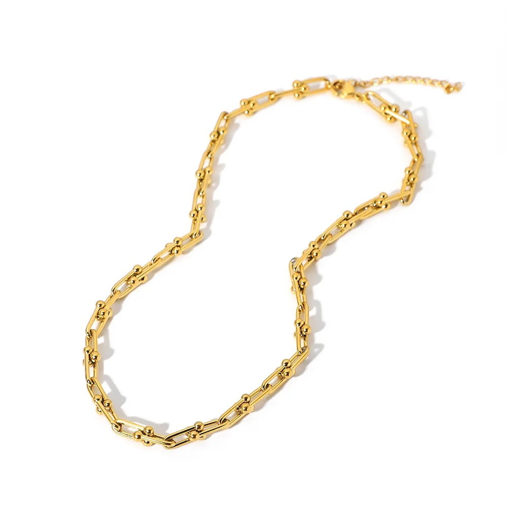 ICONIC NECKLACE