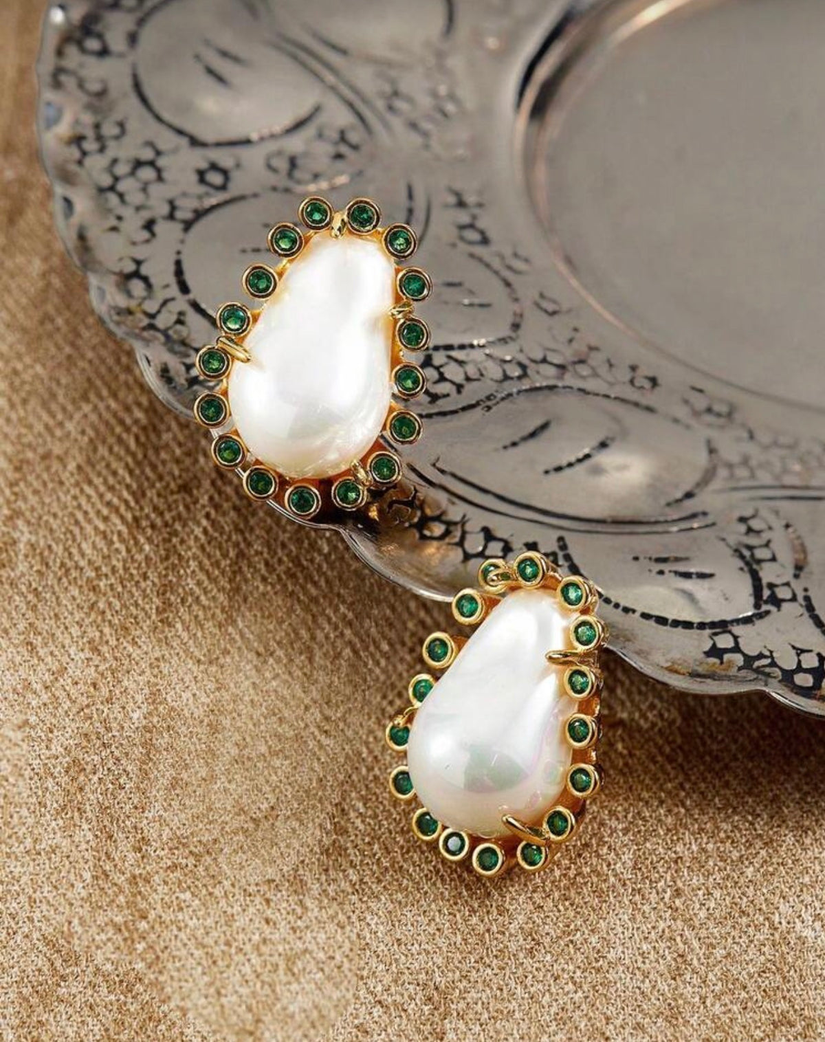 Pearl Light