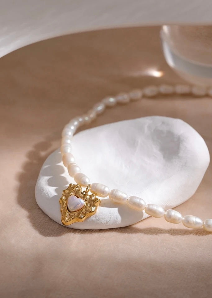 BE MINE PEARL NECKLACE
