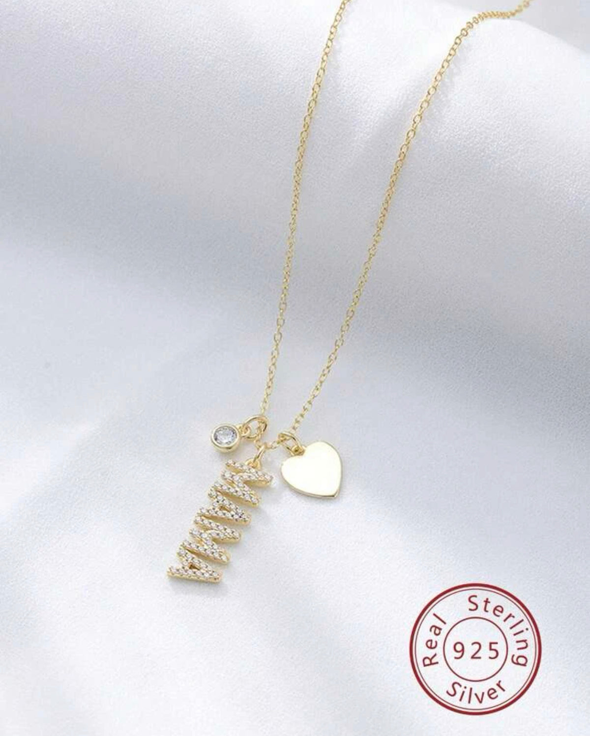 MAMÁ NECKLACE