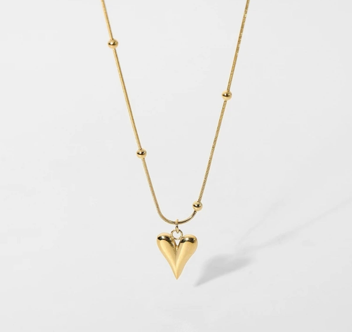 LITTLE HEART NECKLACE