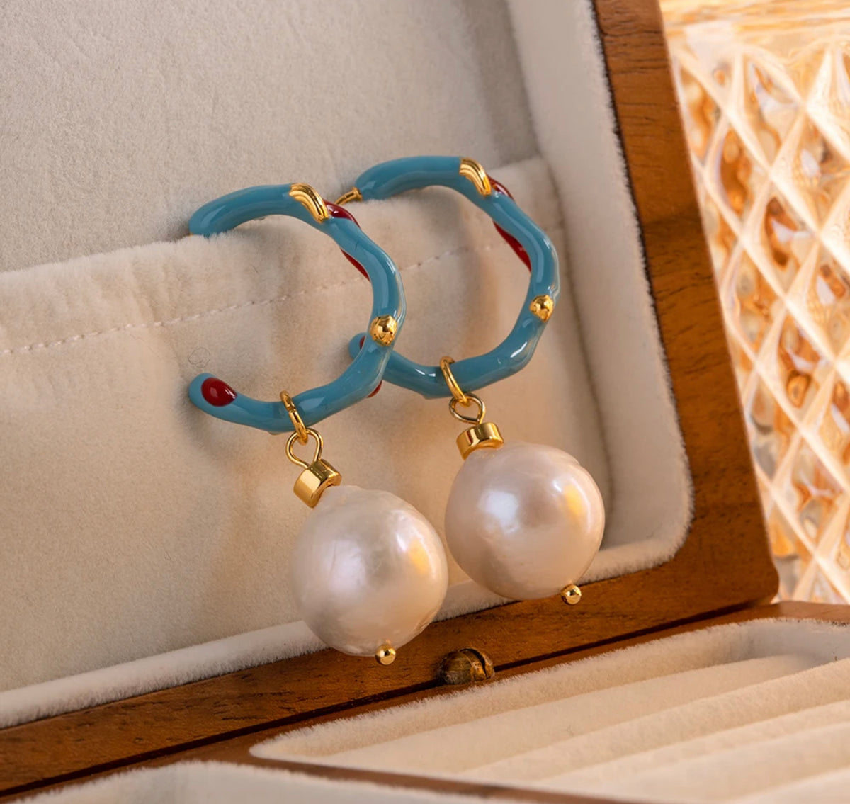 CORALI PEARL