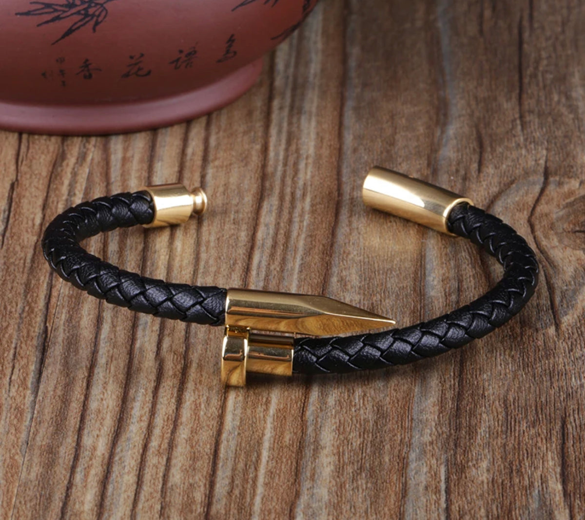 ARIEL LEATHER BRACELET