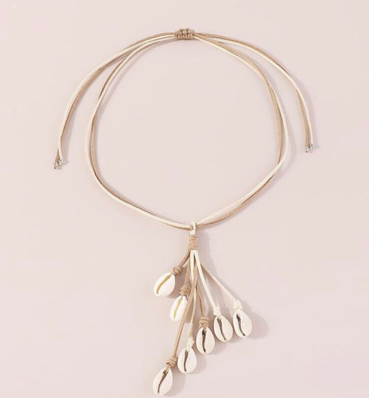 SHELL NECKLACE