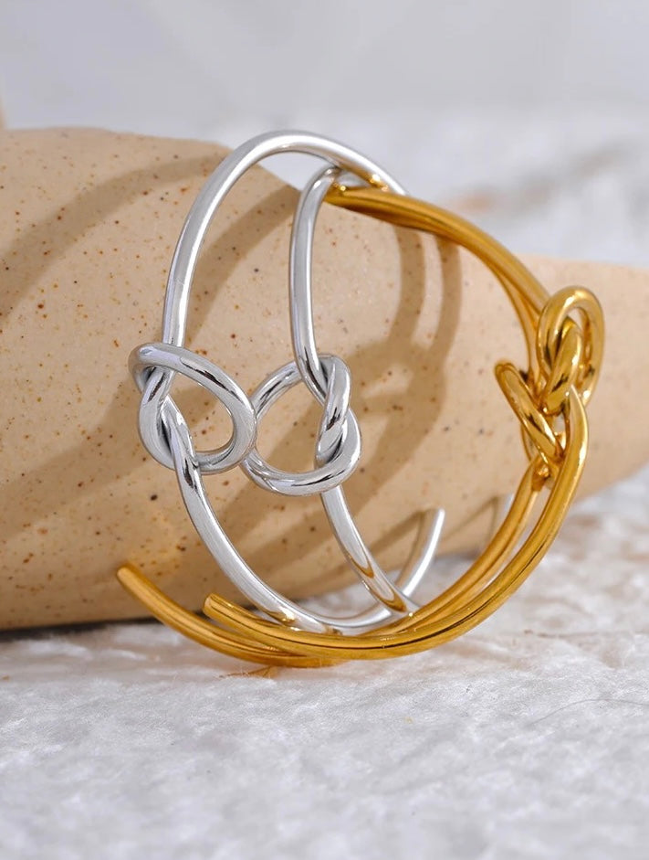 TANGLE HOOP